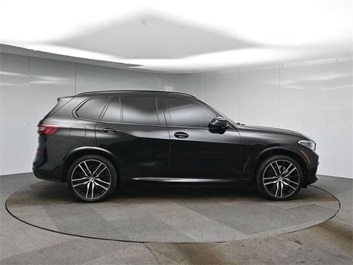 2020 BMW X5 M50i