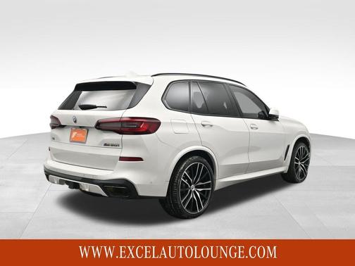 2023 BMW X5 M50i