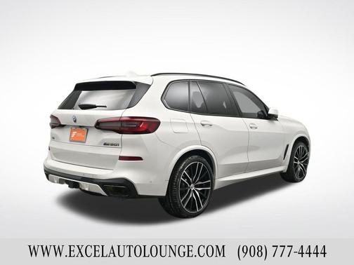 2023 BMW X5 M50i