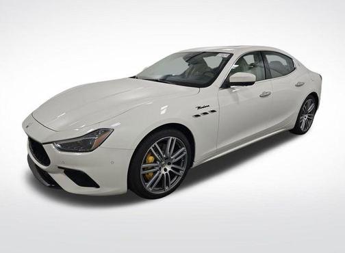 2022 Maserati Ghibli Modena