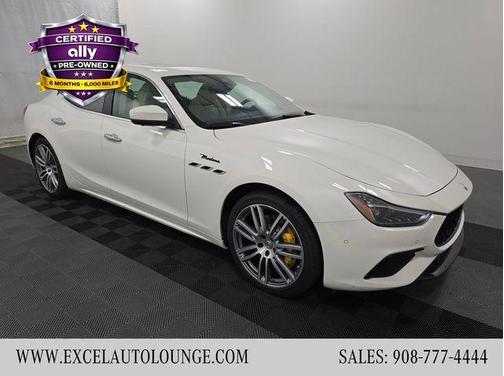 2022 Maserati Ghibli Modena