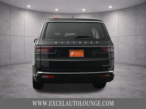 Diamond Black Crystal Pearlcoat 2024 Jeep Wagoneer L Series II 4x4