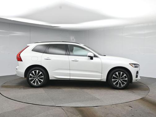 2023 Volvo XC60 B5 Core