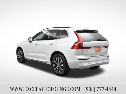 2023 Volvo XC60 B5 Core