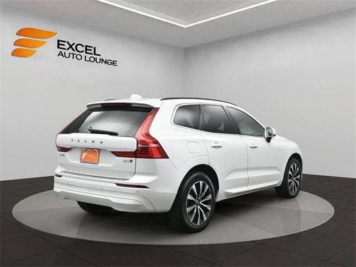 2023 Volvo XC60 B5 Core