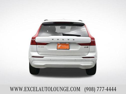 2023 Volvo XC60 B5 Core