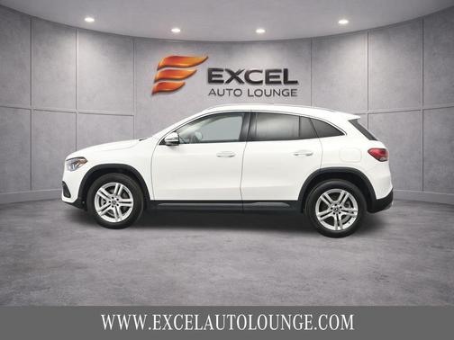 White 2022 Mercedes-Benz GLA 250 4MATIC