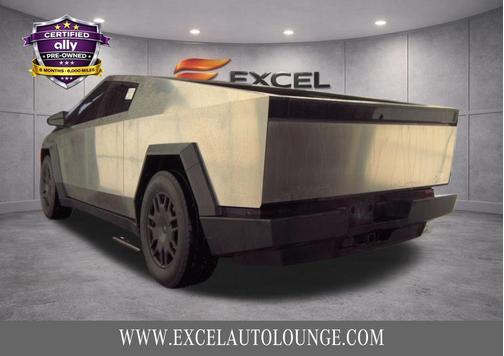 Stainless Steel 2024 Tesla Cybertruck Cyberbeast