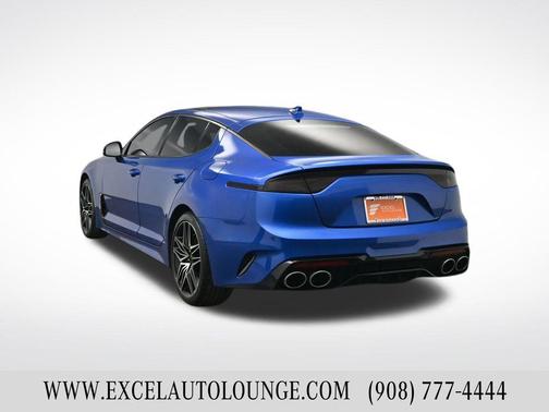 2022 Kia Stinger GT1