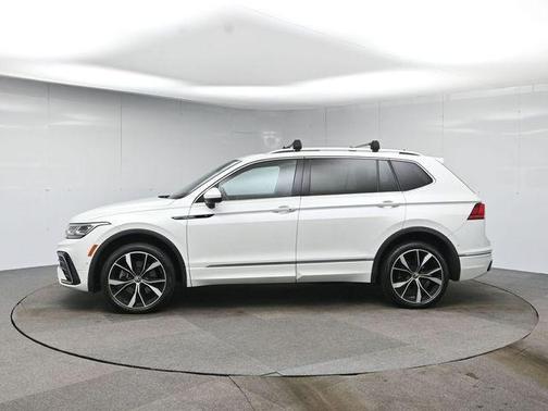 2022 Volkswagen Tiguan 2.0T SEL R-Line 4MOTION
