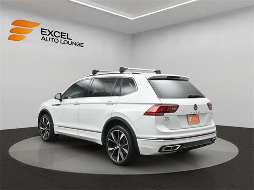 2022 Volkswagen Tiguan 2.0T SEL R-Line 4MOTION