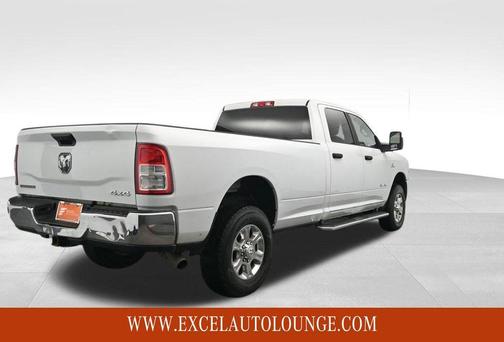 2023 RAM 2500 Big Horn Crew Cab 4x4 8' Box