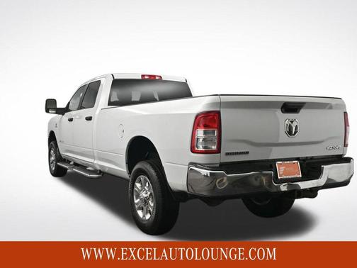 2023 RAM 2500 Big Horn Crew Cab 4x4 8' Box