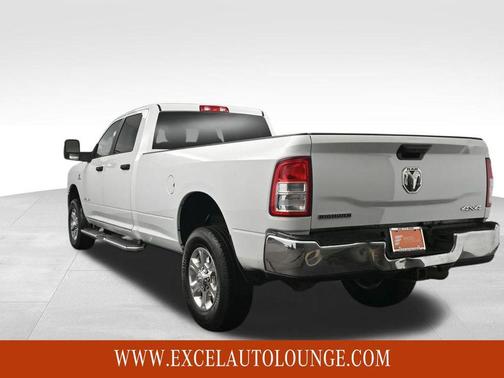 2023 RAM 2500 Big Horn Crew Cab 4x4 8' Box