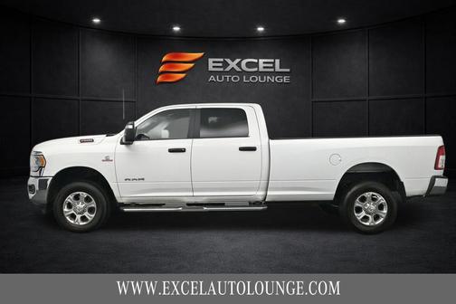 2023 RAM 2500 Big Horn Crew Cab 4x4 8' Box