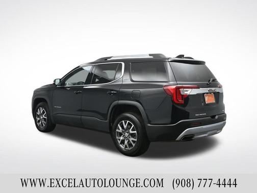 2023 GMC Acadia AWD SLT