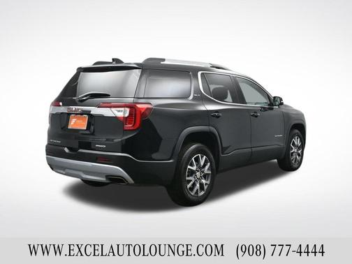 2023 GMC Acadia AWD SLT
