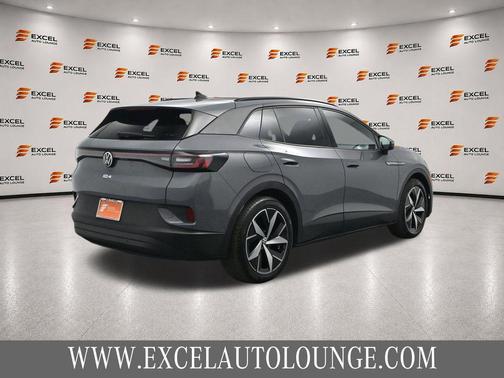 Deep Black Pearl 2023 Volkswagen ID.4 Pro S
