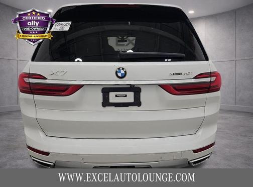 Mineral White Metallic 2022 BMW X7 xDrive40i