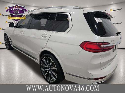 Mineral White Metallic 2022 BMW X7 xDrive40i