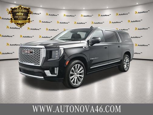 Onyx Black 2023 GMC Yukon XL Denali