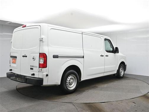 2014 Nissan NV Cargo NV2500 HD S V6