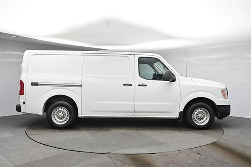 2014 Nissan NV Cargo NV2500 HD S V6