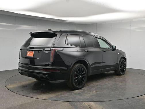 2022 Cadillac XT6 Sport AWD