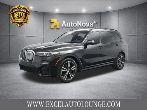 Black Sapphire Metallic 2021 BMW X7 xDrive40i