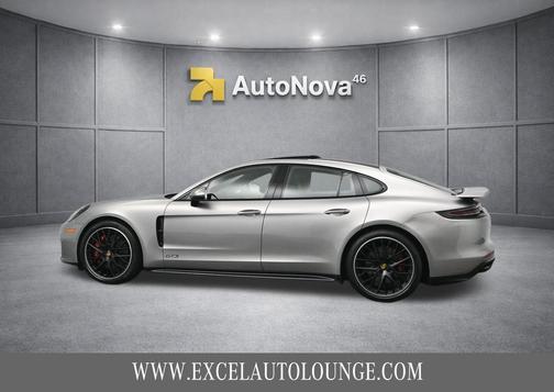 Carmine Red 2019 Porsche Panamera GTS