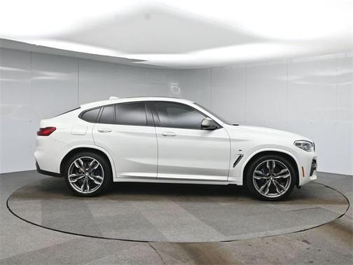 2021 BMW X4 M40i