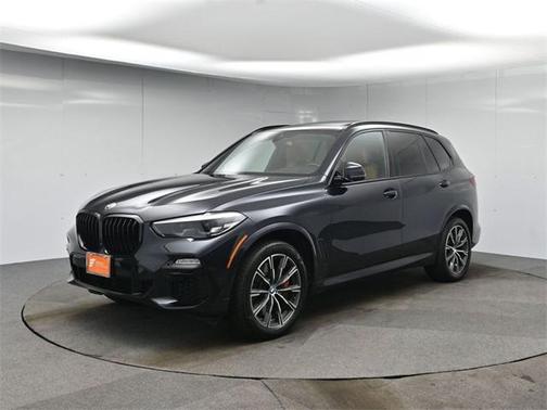 2021 BMW X5 M50i