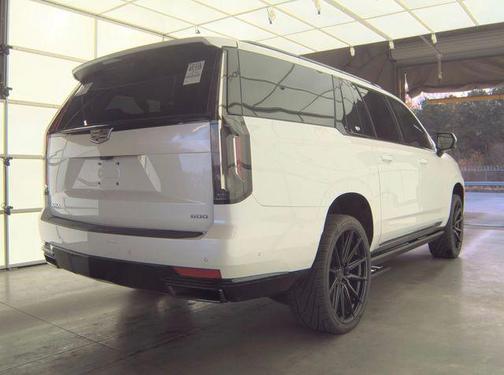 2022 Cadillac Escalade ESV Sport