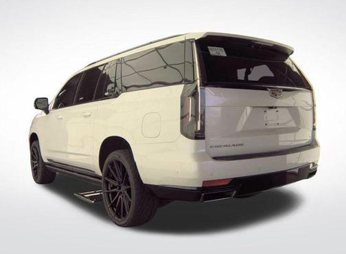 2022 Cadillac Escalade ESV Sport