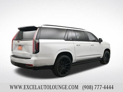 2022 Cadillac Escalade ESV Sport
