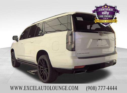 2022 Cadillac Escalade ESV Sport