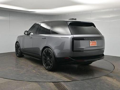2024 Land Rover Range Rover P400 SE