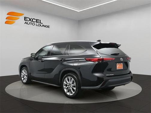 2022 Toyota Highlander Limited
