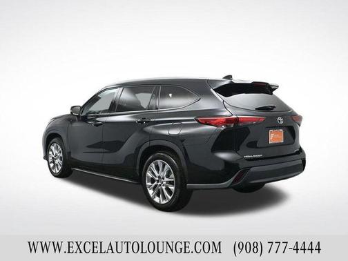 2022 Toyota Highlander Limited