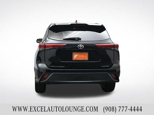 2022 Toyota Highlander Limited