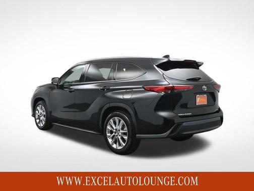 2022 Toyota Highlander Limited