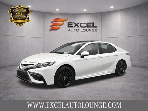 White 2023 Toyota Camry XSE