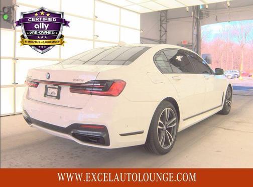 2022 BMW 740 i xDrive