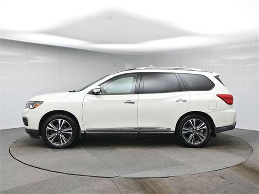 2019 Nissan Pathfinder Platinum