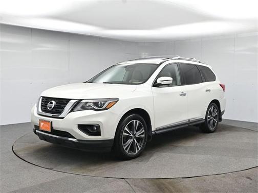 2019 Nissan Pathfinder Platinum