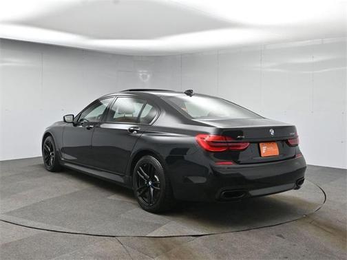 2019 BMW 750 i xDrive