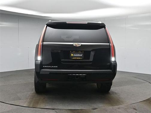 2018 Cadillac Escalade Platinum