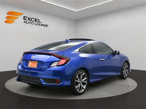 2019 Honda Civic Touring