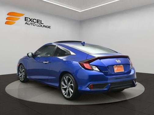 2019 Honda Civic Touring