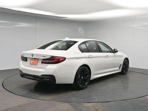 2022 BMW 540 i xDrive